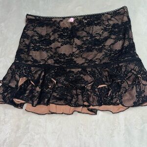 Forever 21 Black and Tan Lace Mini Skirt